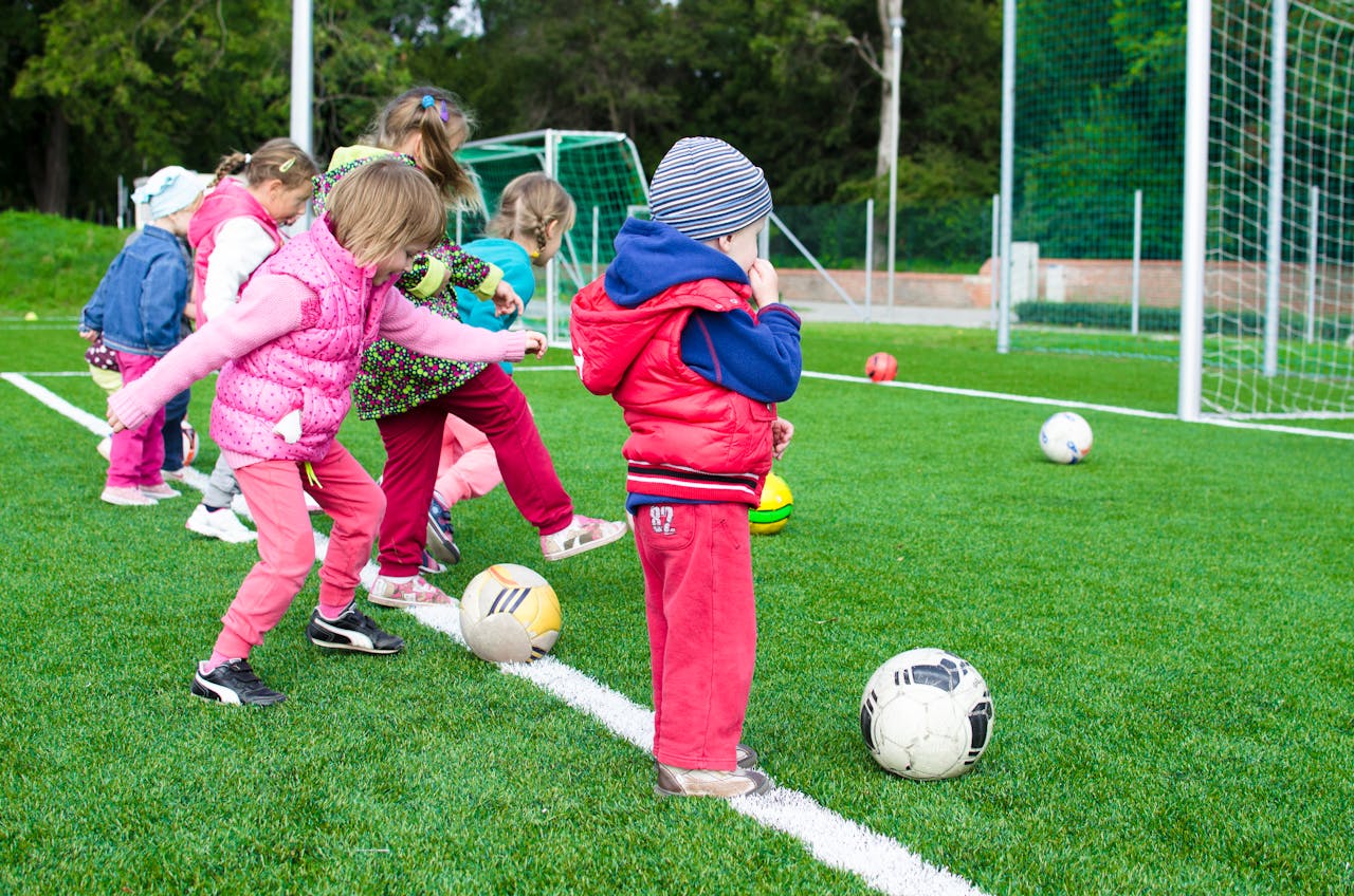 kinderen sporten
